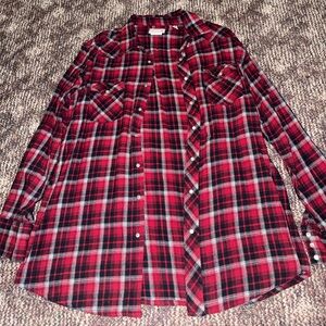 Wrangler Men's Red and Black Checkered Button Down Shirt